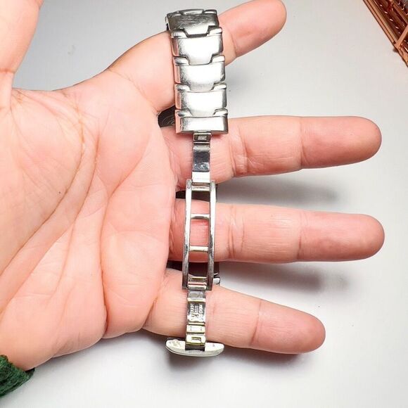 Y2K Citizen’s Elegance Silver Sleek Link Watch - Men’s - Picture 4 of 6